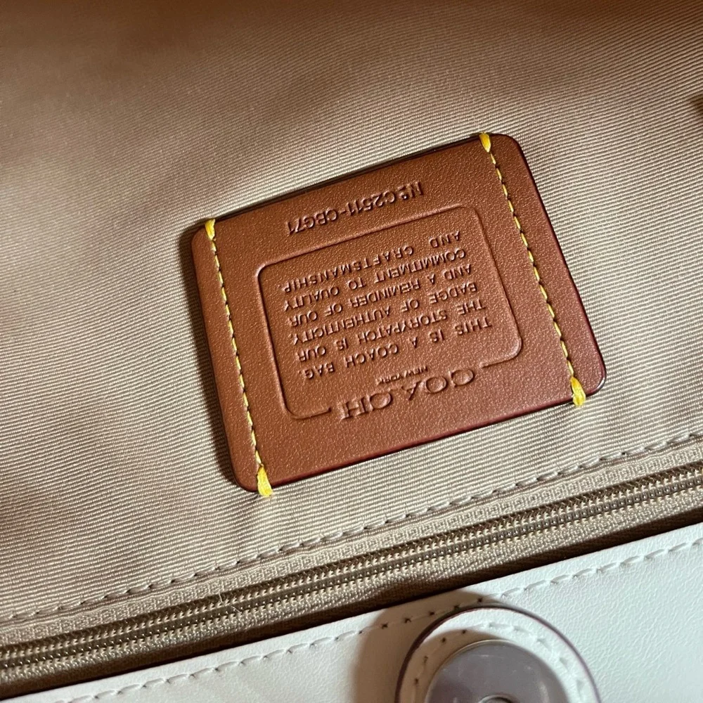 NWT COACH City Tote Bag Signature Canvas With Floral Print Silver/Sand - Picture 4 of 9